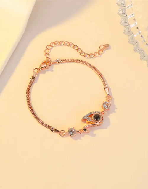 Load image into Gallery viewer, Black Swan Bracelet with Zircon for Fashion Statement
